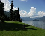 Photo by skeeze lake como photo